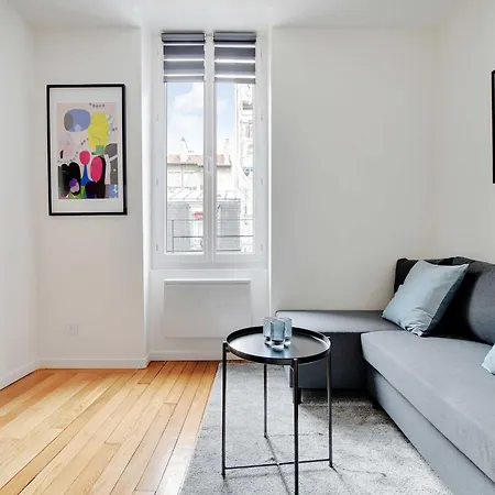 Chic Et Cosy -2p- * Nanterre